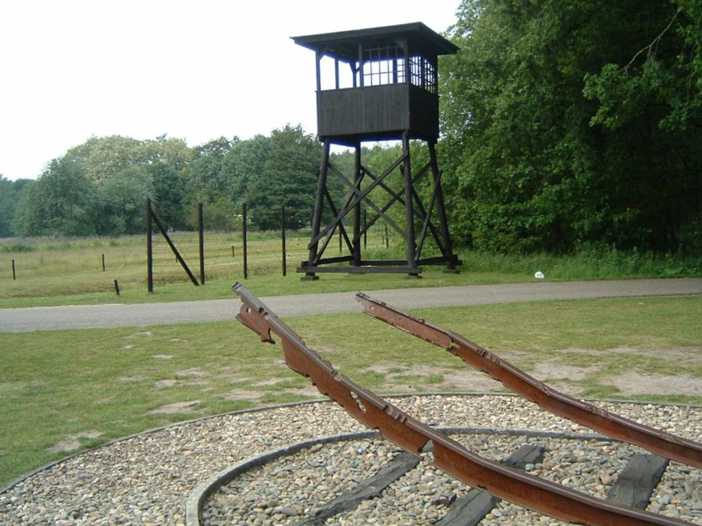 Foto Herinneringskamp Westerbork. Een leervolle ervaring voor op vakantie.